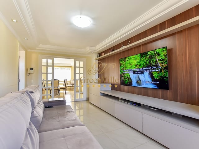 Casa com 434m² 4 quartos e 4 banheiros, à venda, no bairro Cabral em Curitiba
