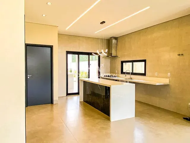 Casa com 364m² 3 quartos e 4 banheiros, à venda, no bairro Terras Alpha Residencial 1 em Senador Canedo