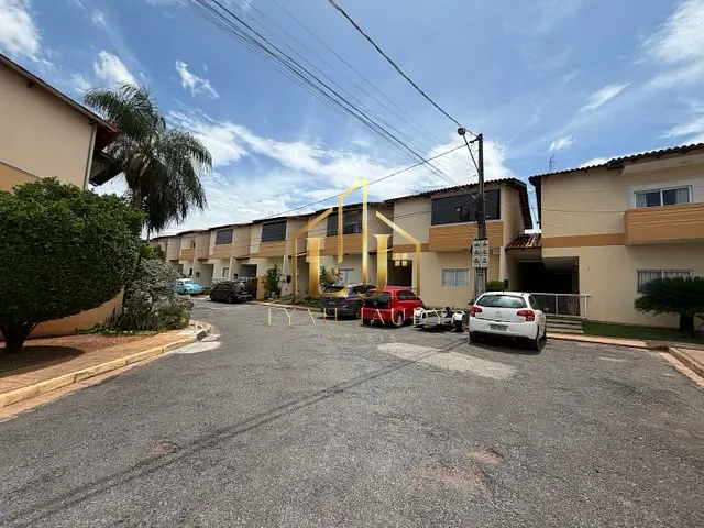 Casa com 135m² 3 quartos e 2 banheiros, à venda, no bairro Jardim Shangrila em Cuiabá