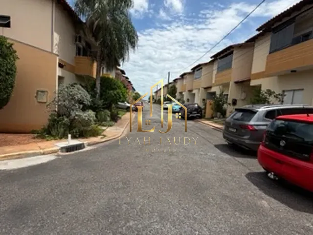 Casa com 135m² 3 quartos e 2 banheiros, à venda, no bairro Jardim Shangrila em Cuiabá