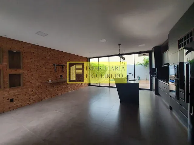 Casa com 360m² 3 quartos e 4 banheiros, à venda, no bairro Quinta do Lago em São José do Rio Preto