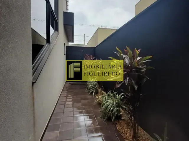 Casa com 360m² 3 quartos e 4 banheiros, à venda, no bairro Quinta do Lago em São José do Rio Preto
