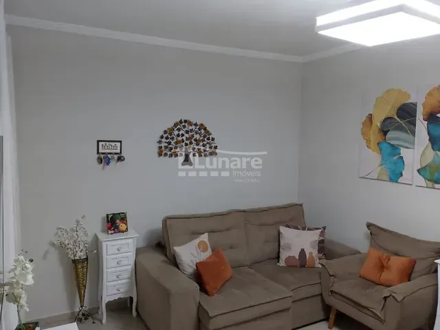 Casa com 138m² 2 quartos e 2 banheiros, à venda, no bairro Cidade Jardim em Mogi das Cruzes