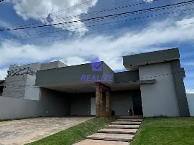 Casa com 450m² 3 quartos e 5 banheiros, à venda, no bairro Jardim Cristina em Botucatu