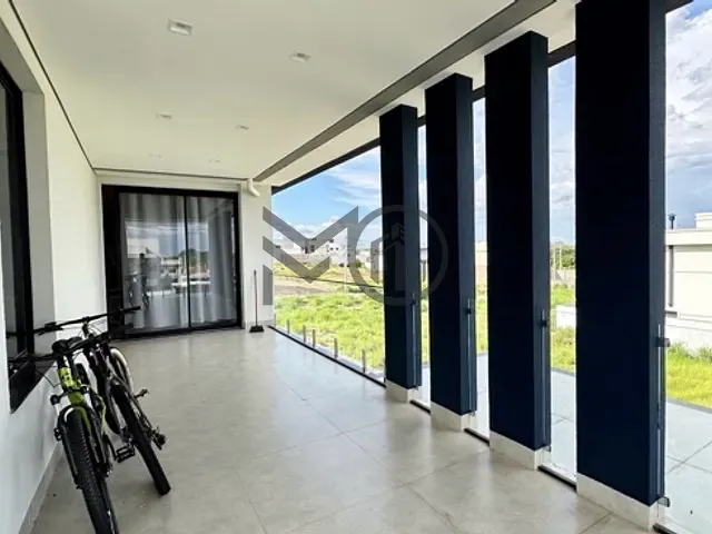 Casa com 250m² 3 quartos e 4 banheiros, à venda, no bairro Ribeirão do Lipa em Cuiabá