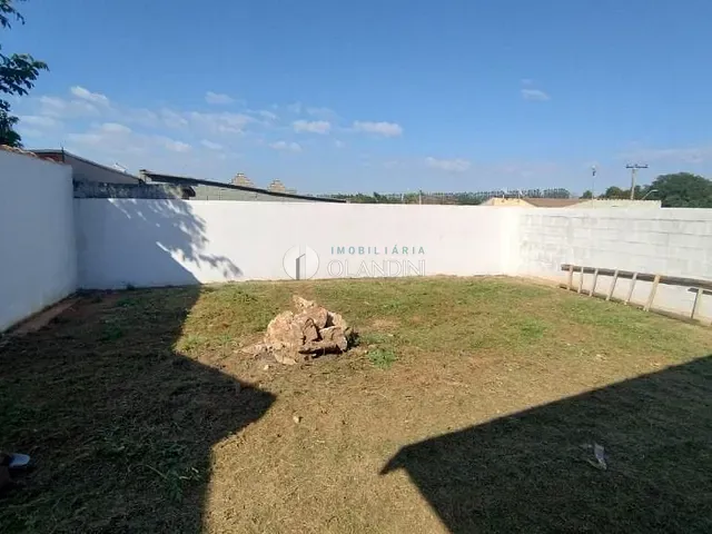 Casa com 272m² 2 quartos e 2 banheiros, à venda, no bairro Residencial dos Imigrantes	 em Holambra