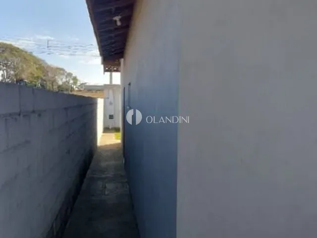 Casa com 272m² 2 quartos e 2 banheiros, à venda, no bairro Residencial dos Imigrantes	 em Holambra