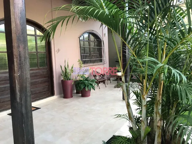 Casa 3 quartos e 2 banheiros, para alugar, no bairro Jardim Vitória em Itabuna