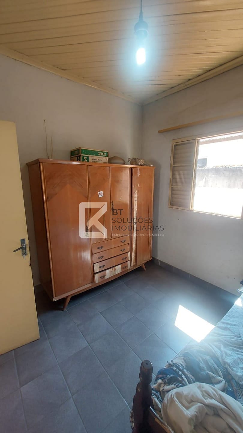 Casa à venda com 4 quartos, 222m² - Foto 17