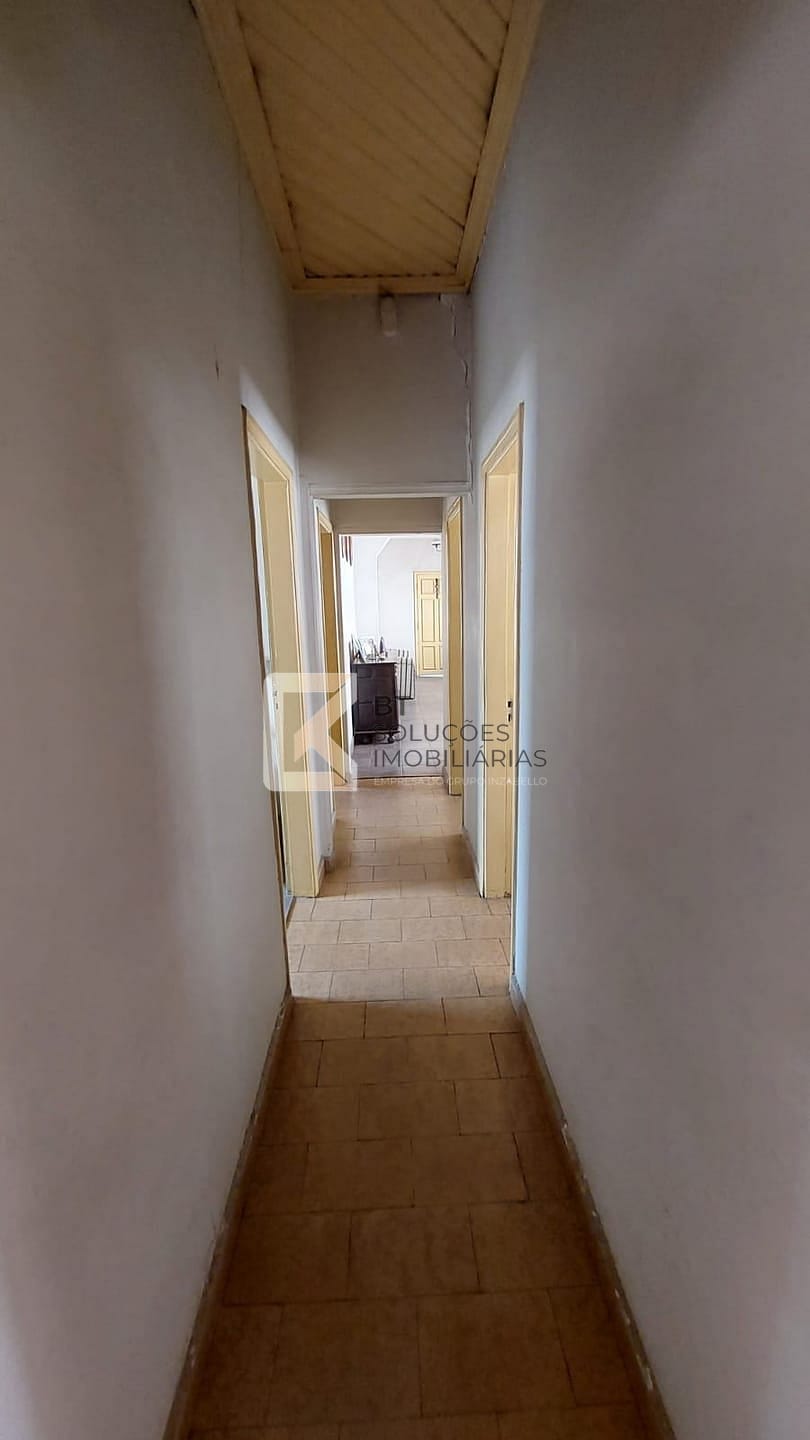 Casa à venda com 4 quartos, 222m² - Foto 11