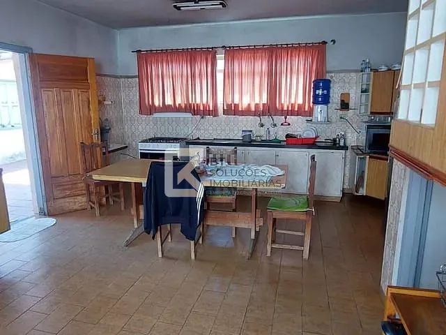 Casa com 413m² 4 quartos e 1 banheiro, à venda, no bairro Cidade Nova em Indaiatuba
