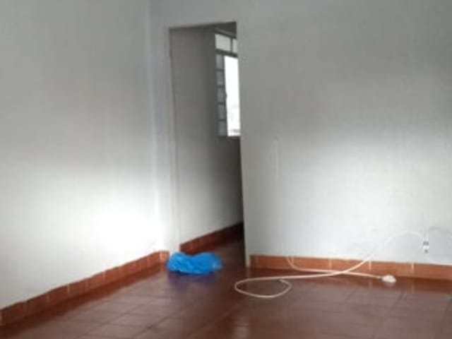 Casa com 200m², à venda, no bairro Parque São Francisco em Guaratinguetá