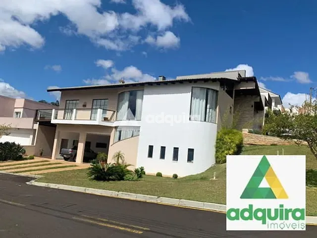 Casa com 390m² 3 quartos e 4 banheiros, à venda, no bairro Oficinas em Ponta Grossa