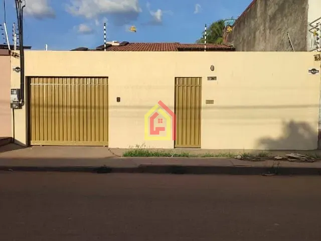 Casa com 300m² 3 quartos e 3 banheiros, para alugar, no bairro Cidade Nova em Marabá