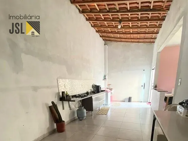 Casa com 250m² 2 quartos e 1 banheiro, à venda, no bairro Residencial Esperança em Caçapava