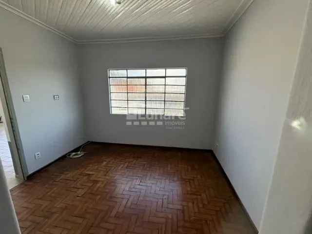 Casa com 212m² 5 quartos e 3 banheiros, à venda, no bairro Alto Ipiranga em Mogi das Cruzes