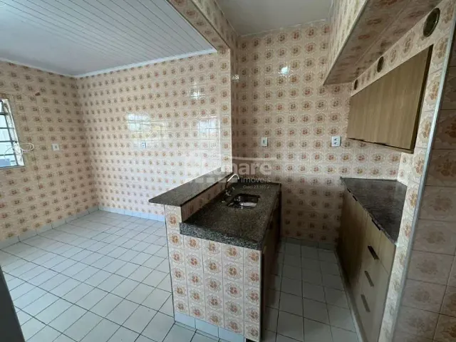 Casa com 212m² 5 quartos e 3 banheiros, à venda, no bairro Alto Ipiranga em Mogi das Cruzes