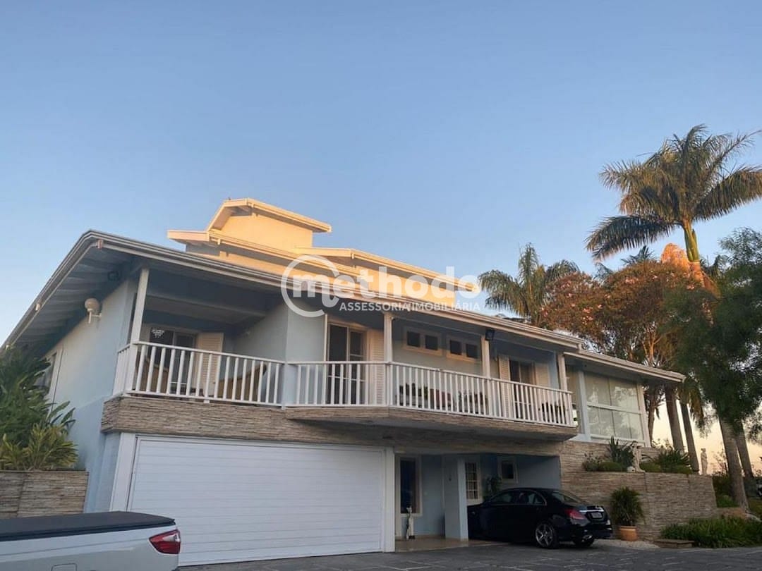 Casa, 4 quartos, 900 m² - Foto 1