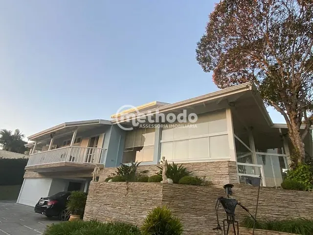 Casa com 6000m² 4 quartos e 8 banheiros, à venda, no bairro Dois Córregos em Valinhos