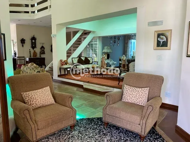 Casa com 6000m² 4 quartos e 8 banheiros, à venda, no bairro Dois Córregos em Valinhos
