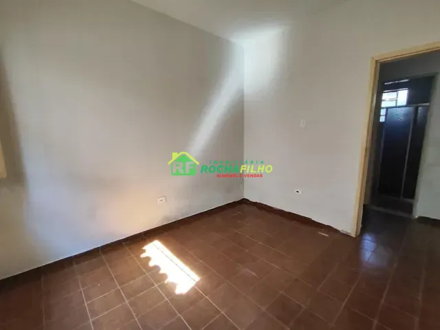 Casa com 300m², à venda, no bairro Centro em Teresina
