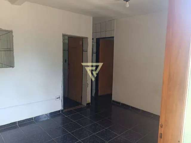 Casa com 200m² 2 quartos e 1 banheiro, à venda, no bairro Solar Boa Vista em Ribeirão Preto