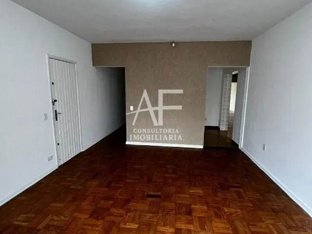 Casa com 250m² 5 quartos e 3 banheiros, à venda, no bairro Jardim Independência em Taubaté