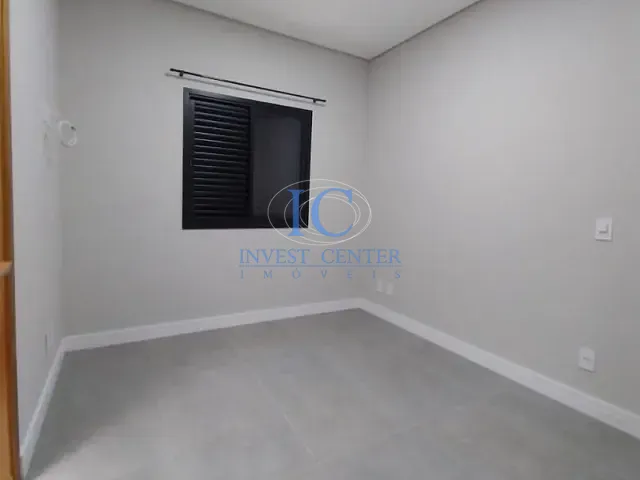 Casa com 200m² 3 quartos e 3 banheiros, à venda, no bairro Jardim Bréscia em Indaiatuba