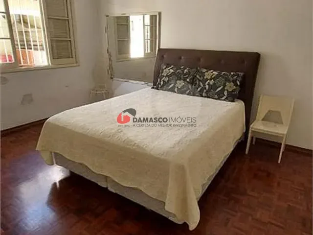 Casa com 388m² 4 quartos e 3 banheiros, à venda, no bairro Jardim São Caetano em São Caetano do Sul