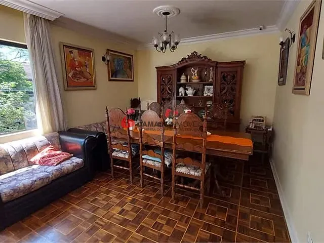 Casa com 388m² 4 quartos e 3 banheiros, à venda, no bairro Jardim São Caetano em São Caetano do Sul