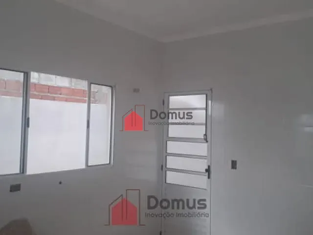 Casa com 125m², à venda, no bairro Laerte Assunção em Pindamonhangaba