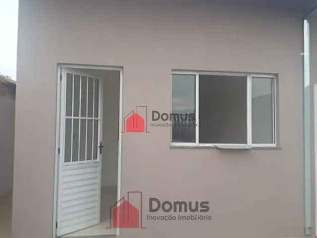 Casa com 125m², à venda, no bairro Laerte Assunção em Pindamonhangaba