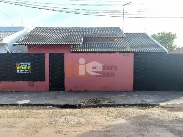 Casa com 360m² 4 quartos e 1 banheiro, à venda, no bairro Jardim Novo Horizonte em Rolândia