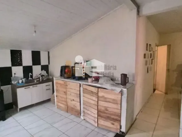 Casa com 360m² 4 quartos e 1 banheiro, à venda, no bairro Jardim Novo Horizonte em Rolândia