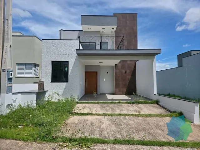 Casa com 175m² 3 quartos e 2 banheiros, à venda ou para alugar, no bairro Loteamento Terras de São Pedro e São Paulo em Salto
