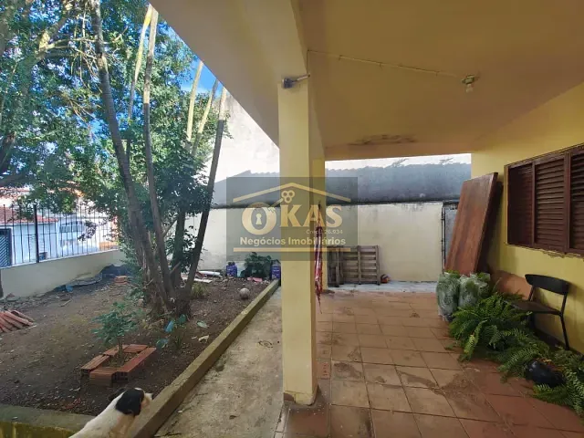 Casa com 250m² 3 quartos e 1 banheiro, à venda, no bairro Vila Colorado em Suzano
