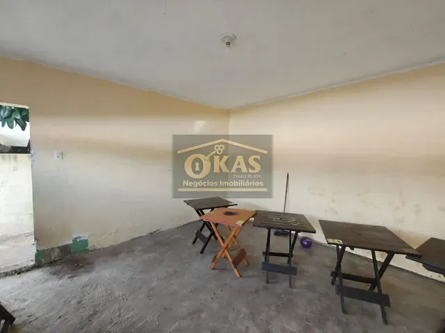 Casa com 250m² 3 quartos e 1 banheiro, à venda, no bairro Vila Colorado em Suzano