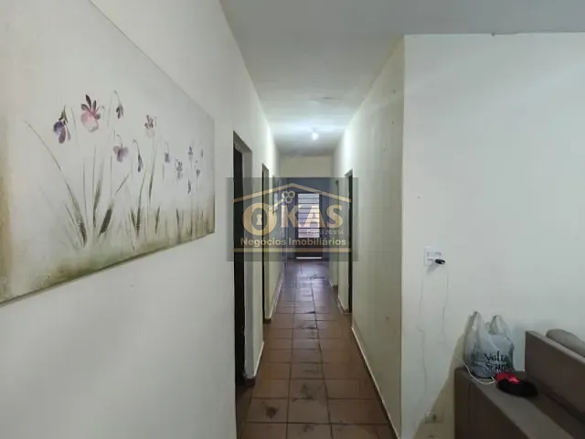 Casa com 250m² 3 quartos e 1 banheiro, à venda, no bairro Vila Colorado em Suzano