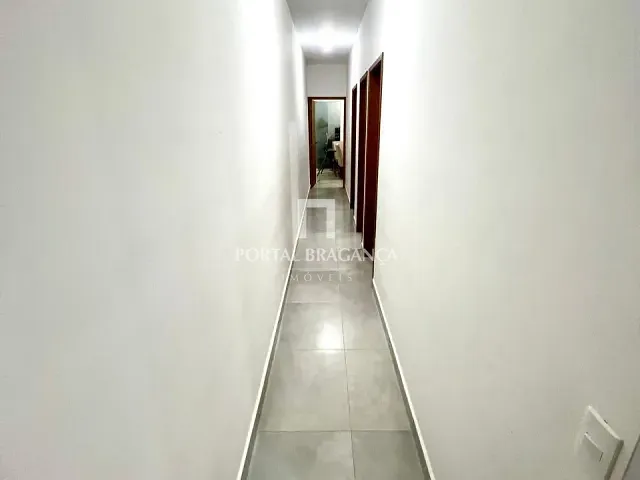 Casa com 140m² 2 quartos e 2 banheiros, à venda, no bairro Condomínio Villa Verde Bragança em Bragança Paulista
