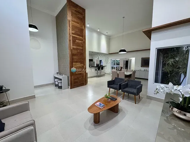 Casa com 470m² 3 quartos e 4 banheiros, à venda, no bairro Parque Residencial Damha IV em São José do Rio Preto
