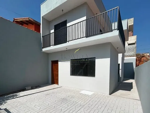 Casa com 140m² 2 quartos e 2 banheiros, à venda, no bairro Residencial Jardim Helena em Piracaia