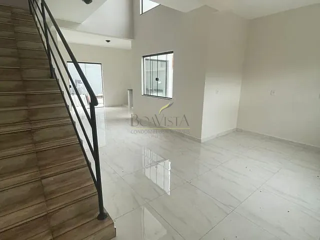 Casa com 140m² 2 quartos e 2 banheiros, à venda, no bairro Residencial Jardim Helena em Piracaia