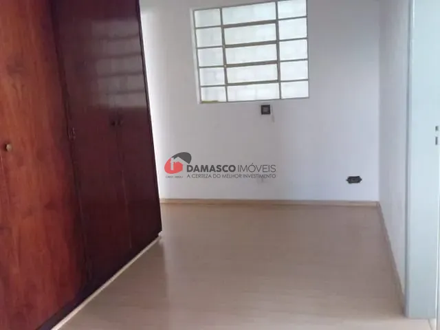 Casa com 360m² 2 quartos e 1 banheiro, para alugar, no bairro Boa Vista em São Caetano do Sul