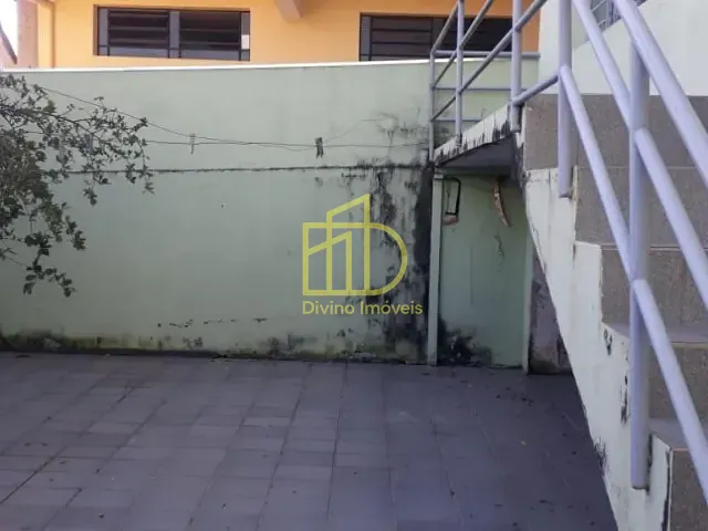 Casa com 200m² 4 quartos e 2 banheiros, à venda, no bairro Jardim Prestes de Barros em Sorocaba