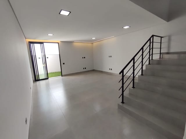 Casa com 150m² 3 quartos e 1 banheiro, à venda, no bairro Jardim Boer II em Americana