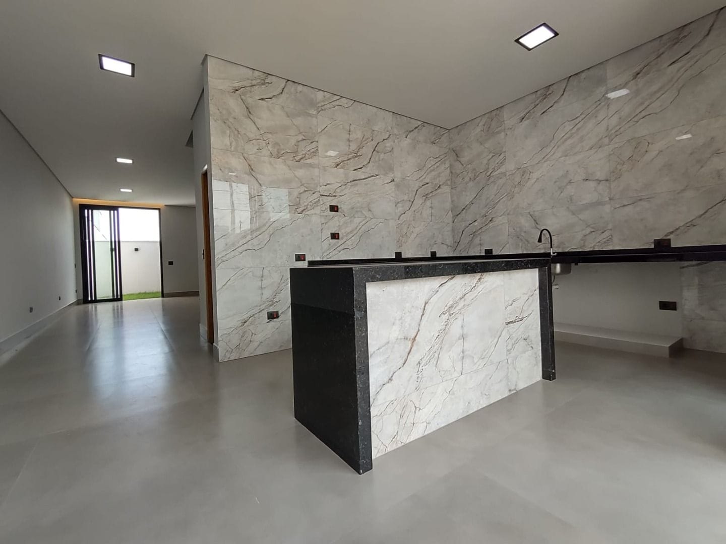 Casa, 3 quartos, 159 m² - Foto 1