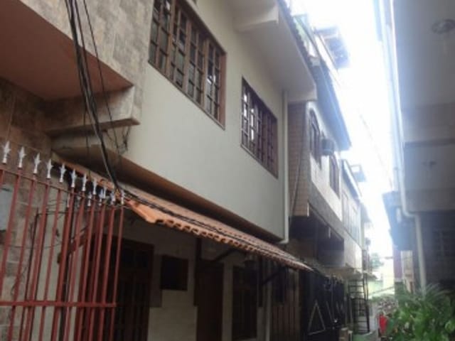 Casa à venda, no bairro Engenho do Porto em Duque de Caxias
