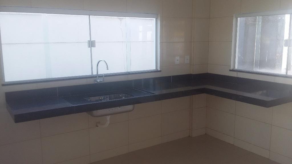 Casa à venda com 3 quartos, 162m² - Foto 5