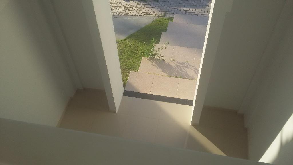 Casa à venda com 3 quartos, 162m² - Foto 4