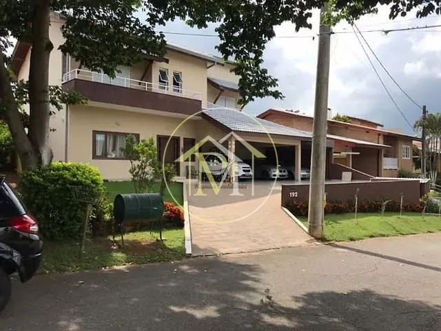 Casa com 813m², à venda, no bairro Campos de Santo Antonio em Itu